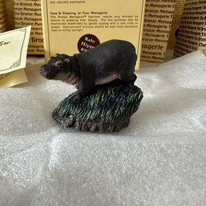 The Bronze Menagerie Baby Hippo Figurine - Black and Green vintage 1970’s